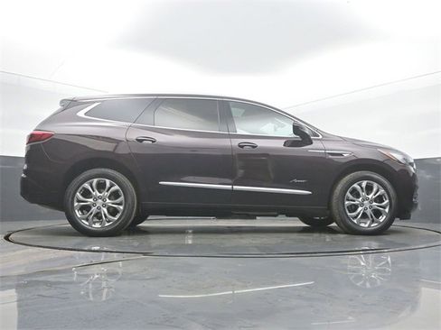 Used 2021 Buick Enclave Avenir w/ Avenir Technology Package image 54