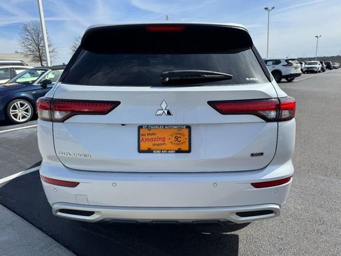 Used 2022 Mitsubishi Outlander SEL AWD/4WD image 4