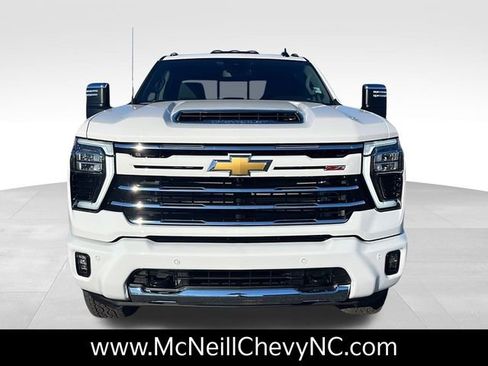 New 2026 Chevrolet Silverado 2500 LT w/ Z71 Chrome Sport Edition image 2
