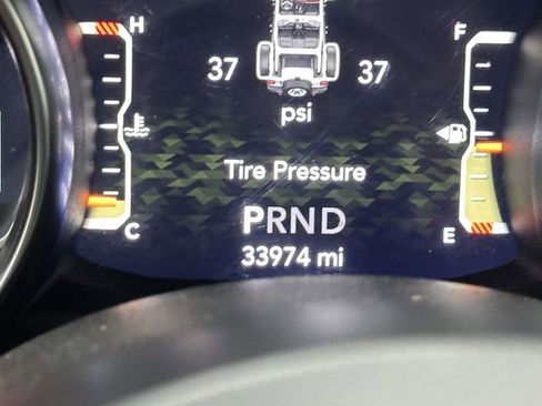 Used 2022 Jeep Wrangler Unlimited Sport image 25