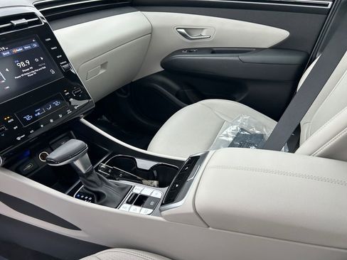 Used 2023 Hyundai Tucson SEL w/ Convenience Package image 15