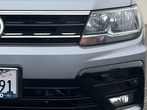 Used 2019 Volkswagen Tiguan SEL Premium R-Line image 81