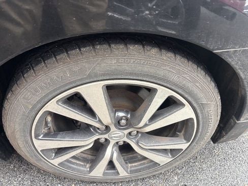 Used 2016 Nissan Maxima Platinum image 9