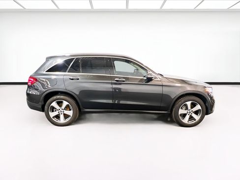 Used 2022 Mercedes-Benz GLC 300 image 23