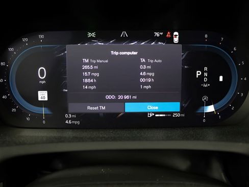 Used 2023 Volvo XC90 B6 Ultimate w/ Lounge Package image 20