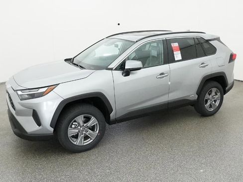 New 2025 Toyota RAV4 XLE image 2