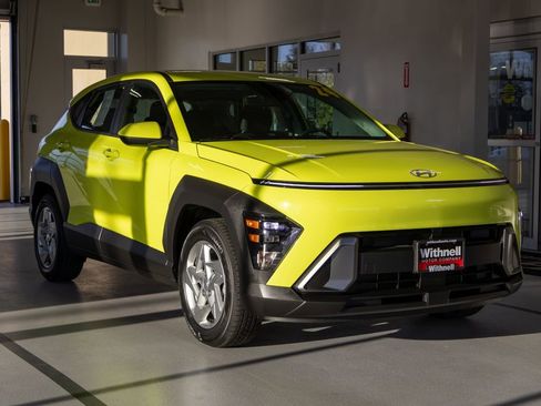 Certified 2024 Hyundai Kona SE image 5