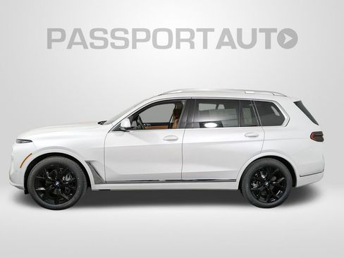 New 2026 BMW X7 xDrive40i image 2
