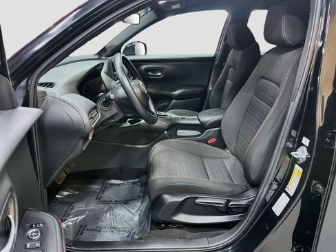Used 2025 Honda HR-V Sport image 20
