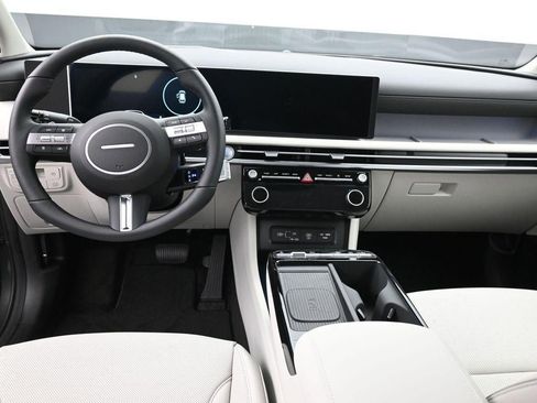 New 2026 Hyundai Tucson Limited image 10