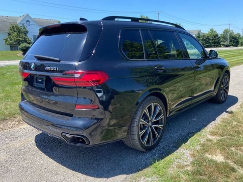 Used 2022 BMW X7 M50i AWD/4WD image 5