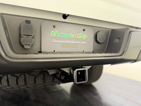Used 2019 Chevrolet Colorado ZR2 AWD/4WD image 50