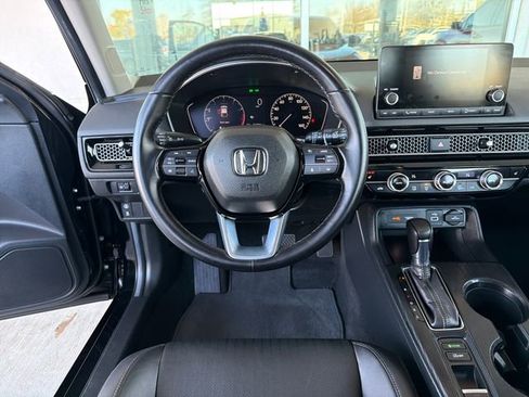 Used 2024 Honda Civic EX-L image 13