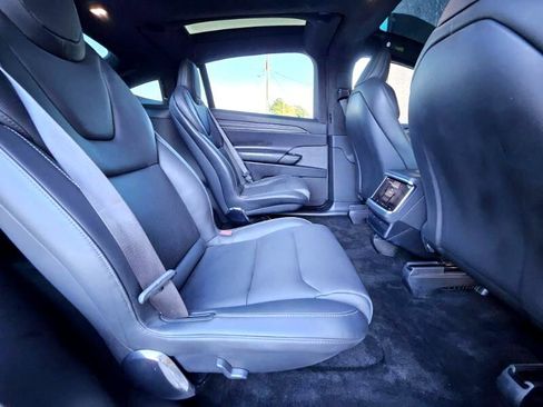 Used 2023 Tesla Model X Plaid image 62