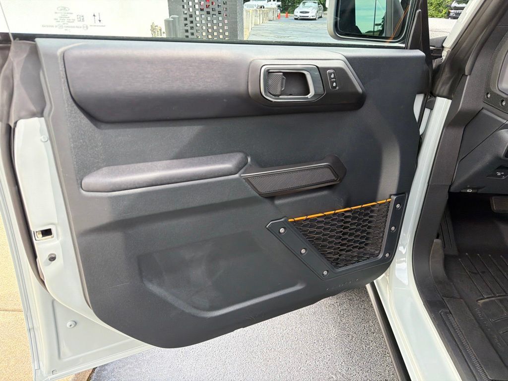 Used 2024 Ford Bronco Badlands AWD/4WD image 51