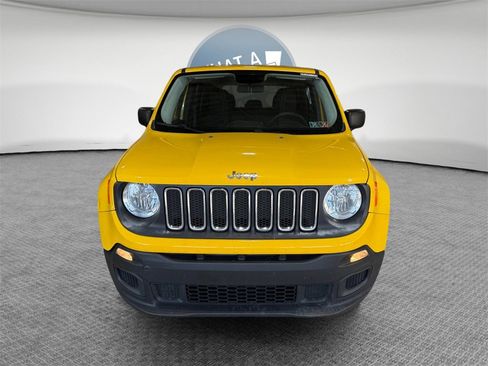Used 2017 Jeep Renegade Sport w/ Power & Air Group image 9