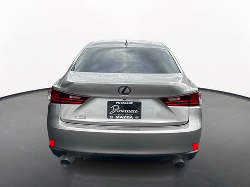Used 2016 Lexus IS 300 AWD image 4