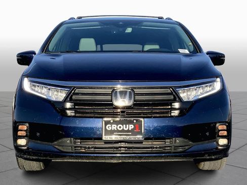 Used 2023 Honda Odyssey Elite image 4