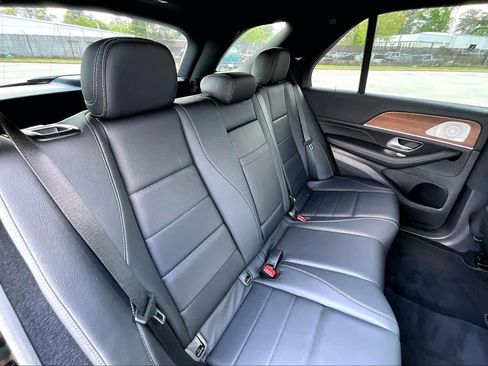 Used 2024 Mercedes-Benz GLE 350 4MATIC image 20