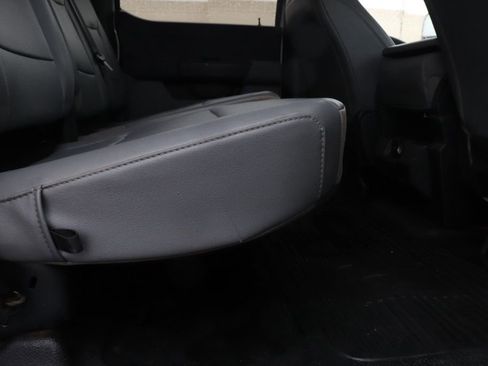 Used 2024 Ford F550 4x4 Crew Cab Super Duty image 39