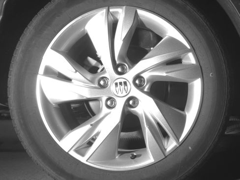 Used 2025 Buick Encore GX Preferred AWD/4WD image 15