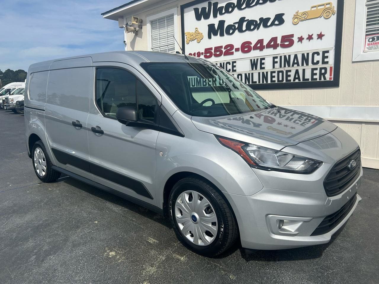 Used 2023 Ford Transit Connect XLT FWD image 2