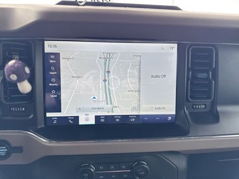 Used 2023 Ford Bronco Wildtrak image 15