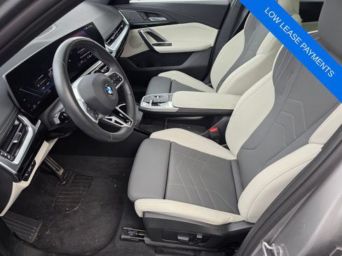 Used 2026 BMW X1 xDrive28i AWD/4WD image 9