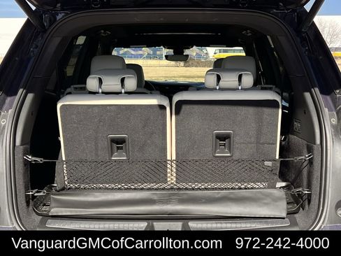 Used 2025 Cadillac XT6 Sport w/ Technology Package image 34