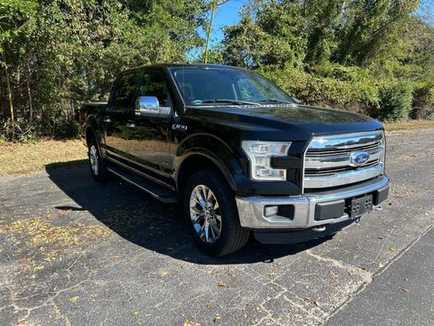 Used 2016 Ford F150 Lariat w/ Equipment Group 502A Luxury image 5