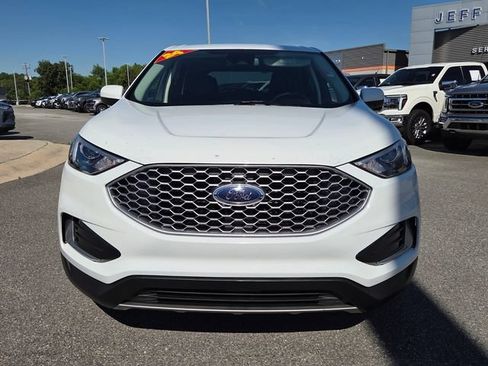 Used 2024 Ford Edge SEL AWD/4WD image 2