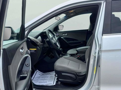Used 2018 Hyundai Santa Fe Sport AWD/4WD image 16