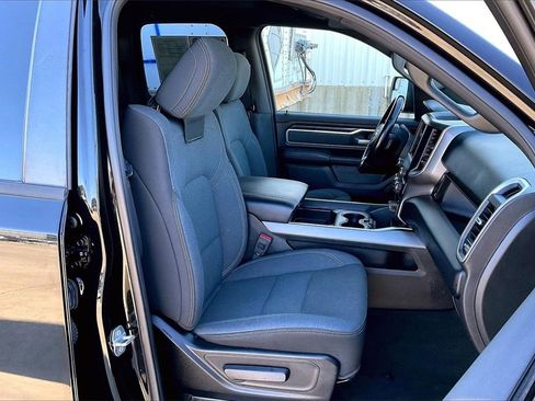 Used 2021 RAM 1500 Big Horn image 7