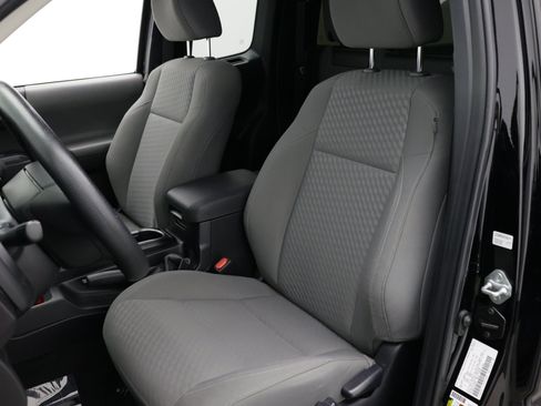 Used 2023 Toyota Tacoma SR w/ SR Convenience Package AWD/4WD image 15