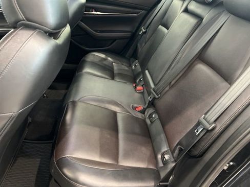 Used 2022 MAZDA MAZDA3 s FWD image 14