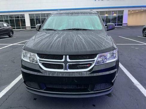 Used 2016 Dodge Journey SE w/ Flexible Seating Group image 11