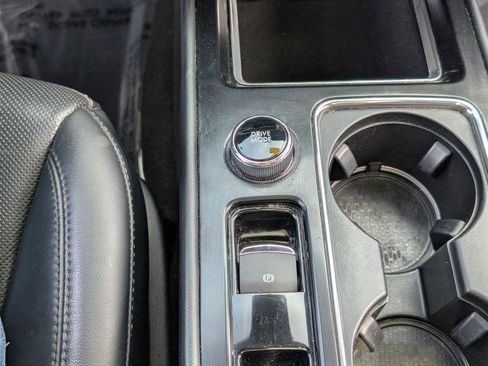 Used 2022 Lincoln Corsair Reserve w/ Elements Package image 25