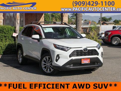 Used 2023 Toyota RAV4 XLE Premium image 1