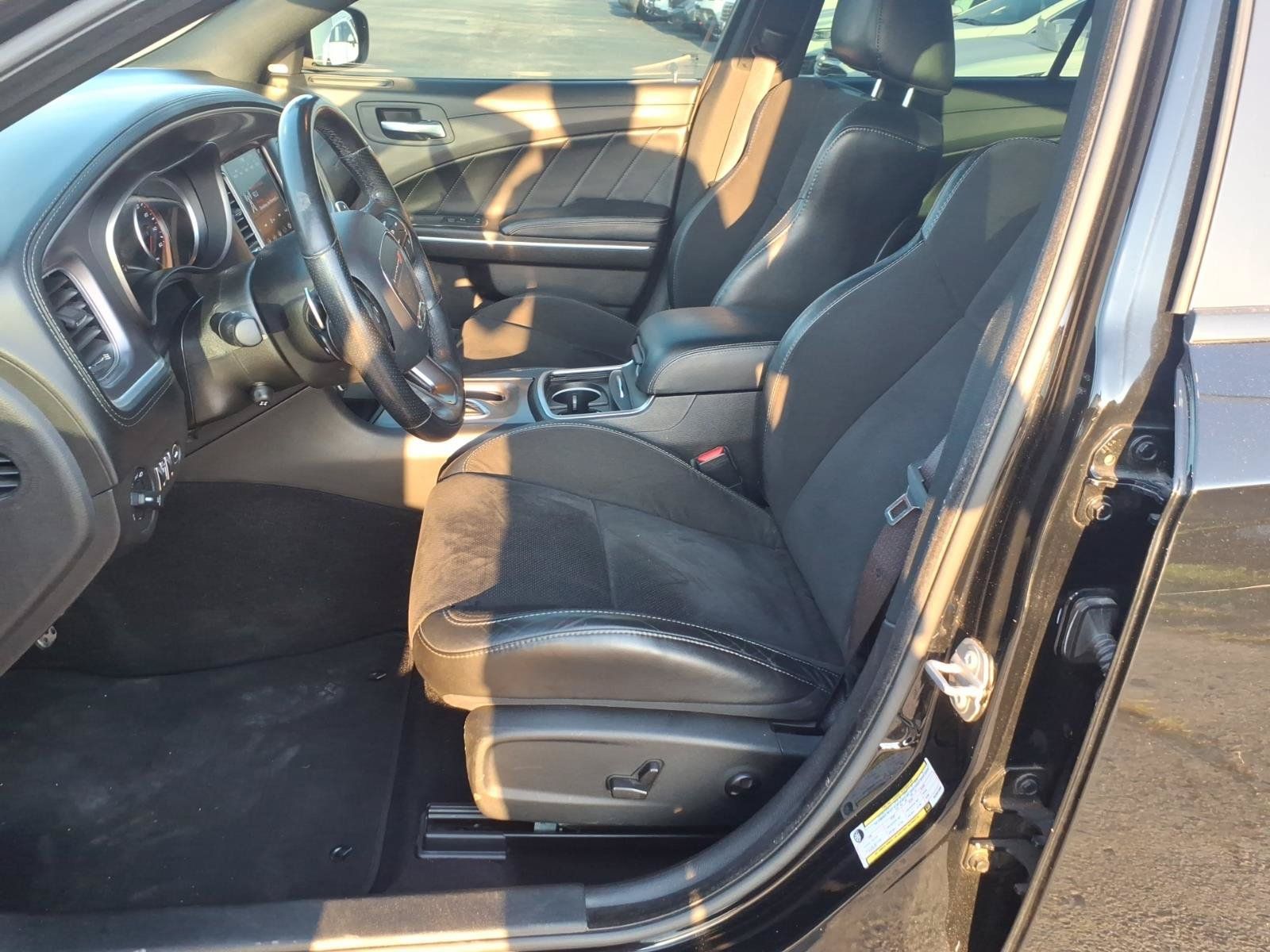 Used 2021 Dodge Charger R/T w/ Plus Group RWD image 12