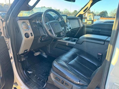 Used 2015 Ford F350 Lariat w/ Lariat Ultimate Package image 9