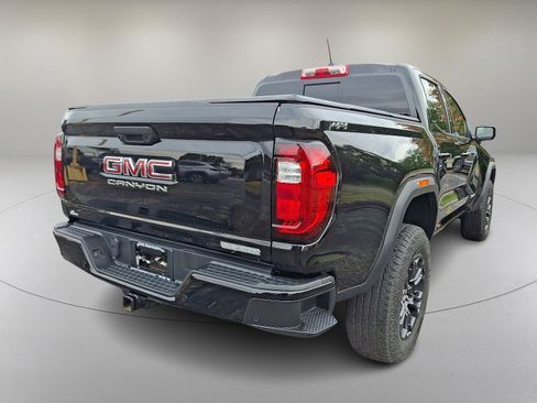 Used 2023 GMC Canyon Elevation w/ Convenience Package image 10