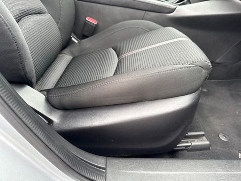 Used 2017 MAZDA MAZDA3 Sport w/ Preferred Equipment Package FWD image 29