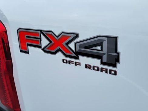 New 2026 Ford F250 XL w/ FX4 Off-Road Package image 13