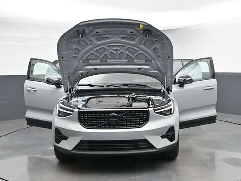 New 2026 Volvo XC40 B5 Ultra w/ Protection Package Premier AWD/4WD image 44