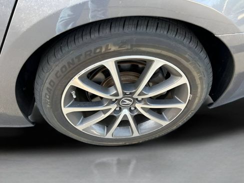 Used 2017 Acura TLX V6 w/ Technology Package FWD image 13