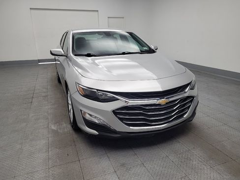 Used 2020 Chevrolet Malibu LT FWD image 14