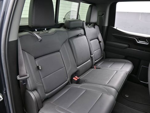 Used 2023 GMC Sierra 1500 SLT w/ SLT Premium Plus Package image 53