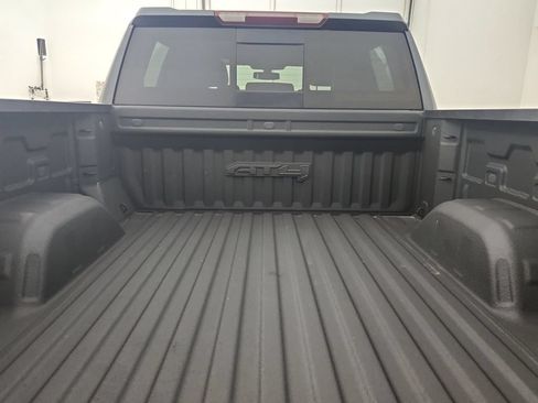 Used 2021 GMC Sierra 1500 AT4 w/ AT4 Preferred Package AWD/4WD image 34