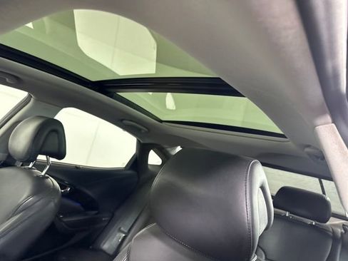 Used 2016 Hyundai Azera Limited image 12