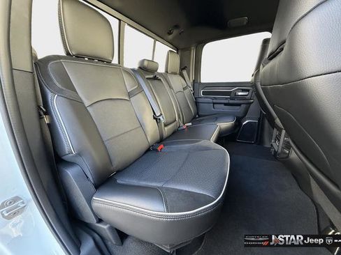 New 2026 RAM 2500 Laramie w/ Night Edition AWD/4WD image 30